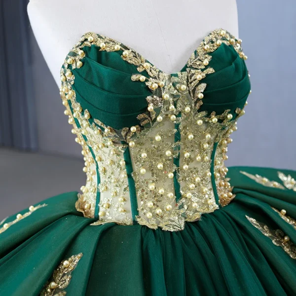 High-Quality International Royal Green Embroidery Beading Ruffles Ball Gown Evening Dress - Image 4